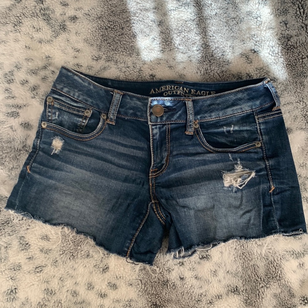 American Eagle jean shorts - size 4